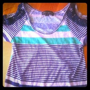 Almost famous XS shirt